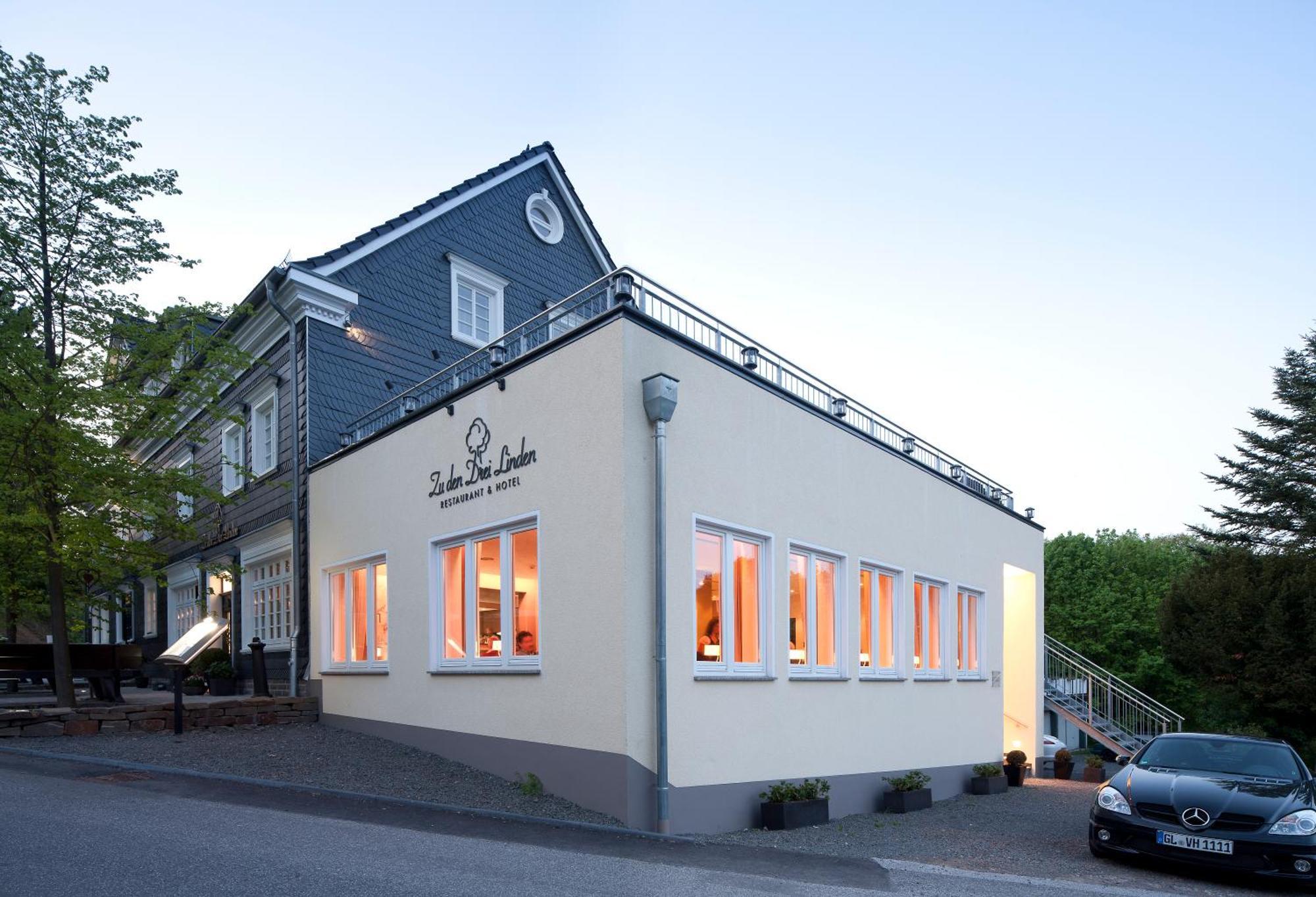 Zu Den Drei Linden Hotell Wermelskirchen Eksteriør bilde